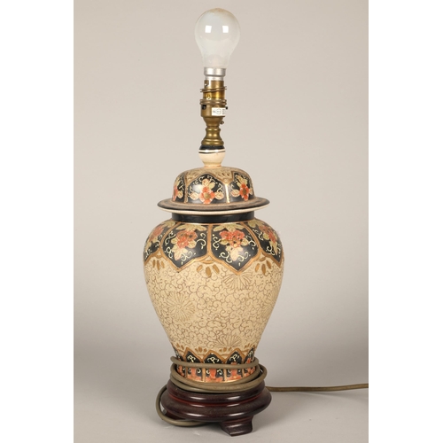 521 - Oriental-style lamp with foliage design, approx. 37cm height