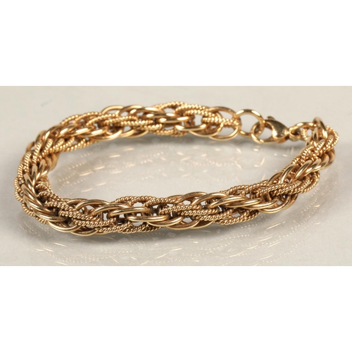 81 - 9 ct gold twist bracelet,26 grams