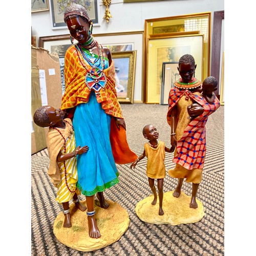 383 - Various African tribal figures 