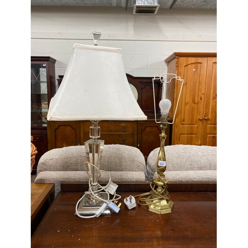 612 - Brass lamp and glass lamp