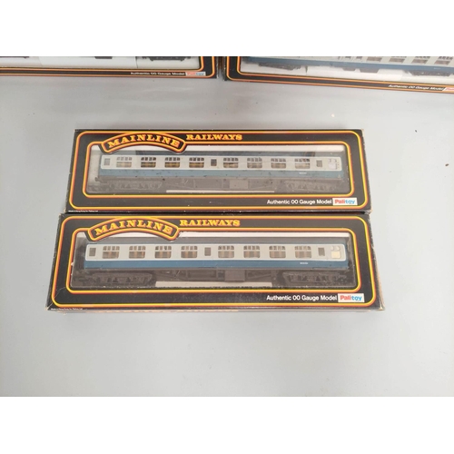 194 - Mainline. Seven boxed 00 gauge rolling stock carriages to include three BSK Brake Second Corridor in... 