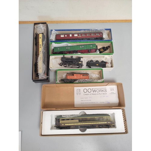 197 - Collection of boxed kit built locomotives and rolling stock to include 00 Works Pullman observation ... 