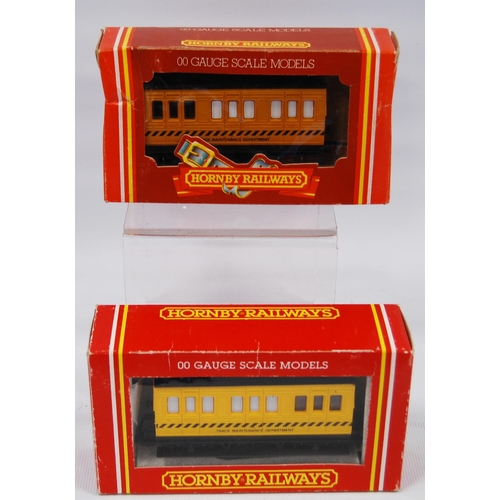 280 - Group of Hornby OO gauge wagons, van and tender to include R.222 Kelloggs closed van, R.227 Shell ta... 