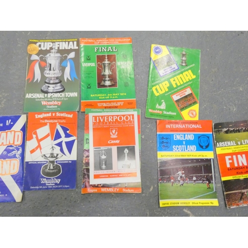 206 - Various collectable football programmes to include Liverpool, 1970 Chelsea and Leeds, England and Sc... 