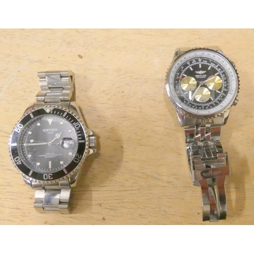 238 - Two men's fashion watches a/f.