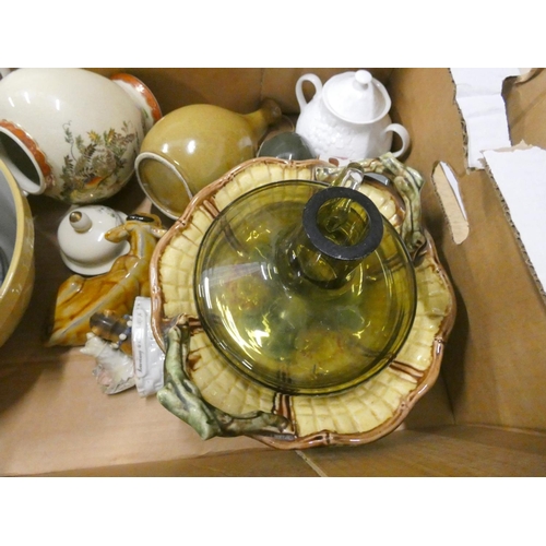 241 - Large box of various household effects to include bowls, vases, art glass etc.