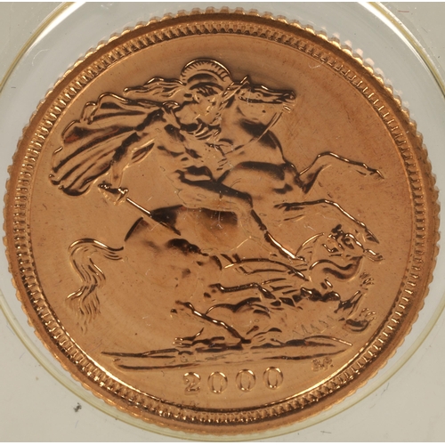 144 - Gold proof half sovereign 2000.