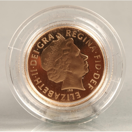 129 - Gold proof sovereign 2000 with case and outer box, 8 grams.