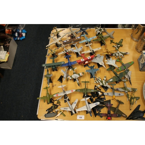 188 - Model aircraft.