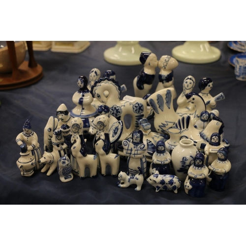 85 - Dutch blue and white figurines.