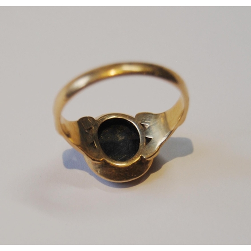 107 - Gold signet ring with Masonic intaglio on bloodstone, probably American, '10k', size S, 5g gross.