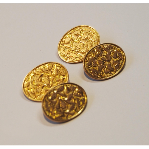 117 - Pair of 9ct gold engraved cufflinks, 1901, 6.3g.