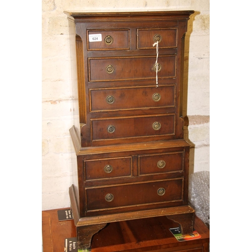 624 - Georgian style mahogany chest on chest, 77cm.