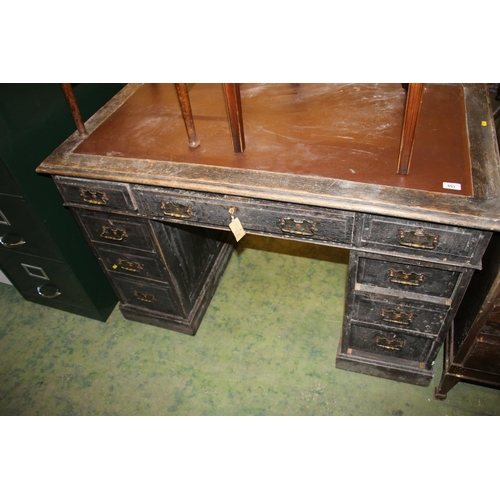 653 - Oak pedestal desk, 80cm high.