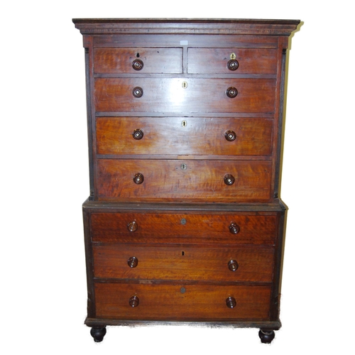 435 - George III mahogany chest on chest, c. late 18th/early 19th century, the top section with two short ... 