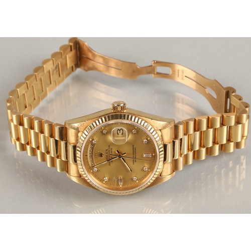 116 - Rolex Oyster Perpetual Day-Date 18k gold Gentleman's wrist watch. Gold coloured dial with Diamond ho... 