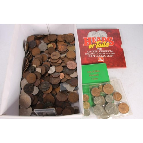 490 - Collection of British and Irish coins including George III cartwheel penny 1797, £5 crown 1997... 