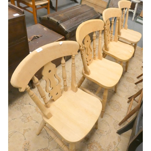 514 - Four country style kitchen chairs.