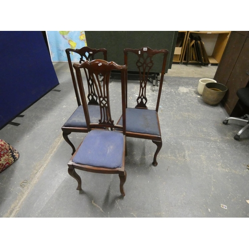 540 - Three antique mahogany dining chairs.