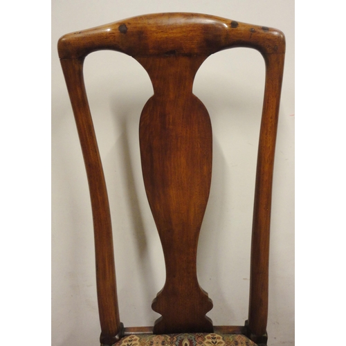 457 - 18th century and later mahogany dining chair, with solid vase-shaped back splat, slip-in seat, shape... 