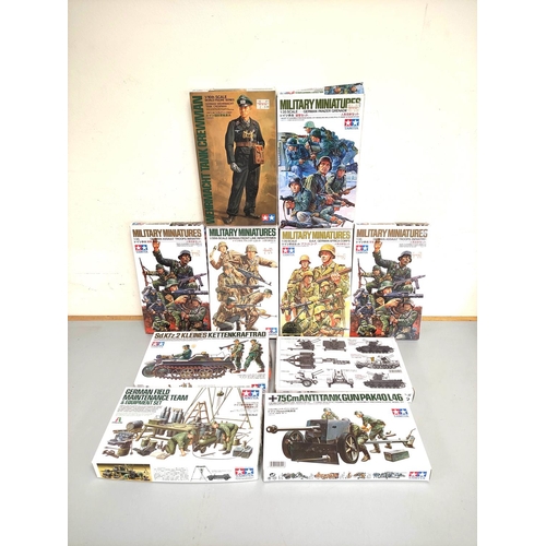 105 - Tamiya. Box of 1:35 scale figurines to include German Assault Troops, German Panzer Grenadiers, SdKf... 