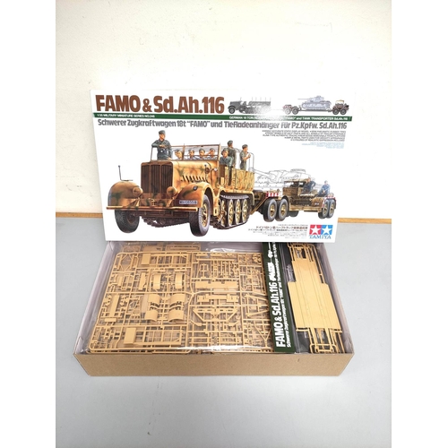 111 - Tamiya. Two boxed models to include a 1:25 scale Jagdpanther SDKFZ.173 and a 1:35 scale Famo Sd.Ah.1... 