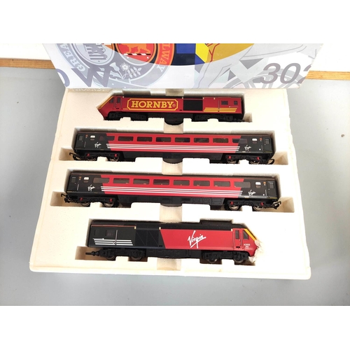 215 - Hornby Railways. Boxed 00 gauge No.3015 Great North Eastern Railway Virgin InterCity train set R964.... 