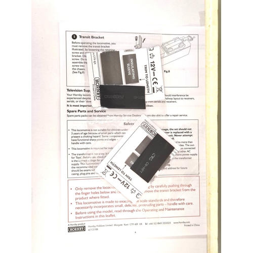218 - Hornby Railways. Boxed 00 gauge East Coast Trains HST Train Pack R2964. 