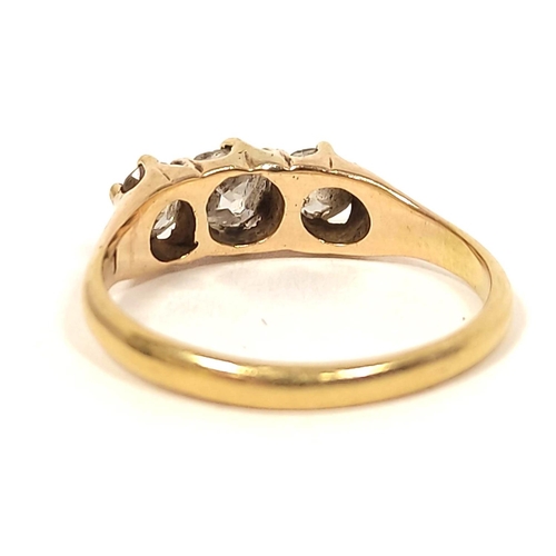 152 - Diamond three stone ring with old cut brilliants in gold '18ct', Size L½, 2.5g