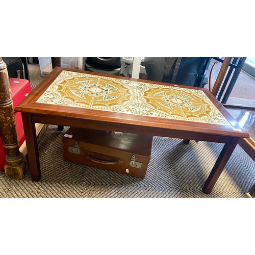 469 - Tile top lounge table