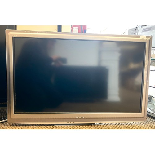 496 - Panasonic TX-L37D28BSA LCD TV