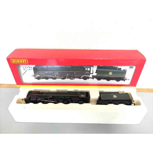 221 - Hornby Railways. 00 gauge locomotives to include a 2-10-0 locomotive and tender 92166 in BR bla... 