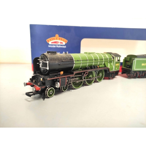 226 - Bachmann Branchline. Boxed 00 gauge Class A1 4-6-2 60163 'Tornado' in BR apple green 32-550A.&n... 