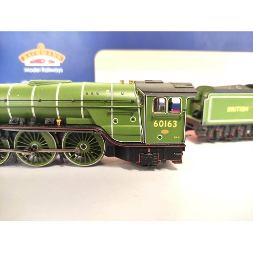 226 - Bachmann Branchline. Boxed 00 gauge Class A1 4-6-2 60163 'Tornado' in BR apple green 32-550A.&n... 