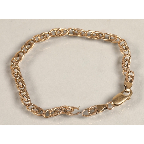 64 - 9ct gold twist bracelet (broken clasp), 3.6g