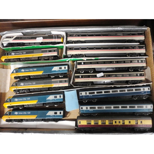 282 - Collection of Hornby OO gauge locomotives and coaches to include Intercity and Inter-City 125.