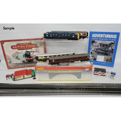 292 - Large collection of Hornby OO gauge locomotives, passenger coaches, rolling stock, accessories and t... 