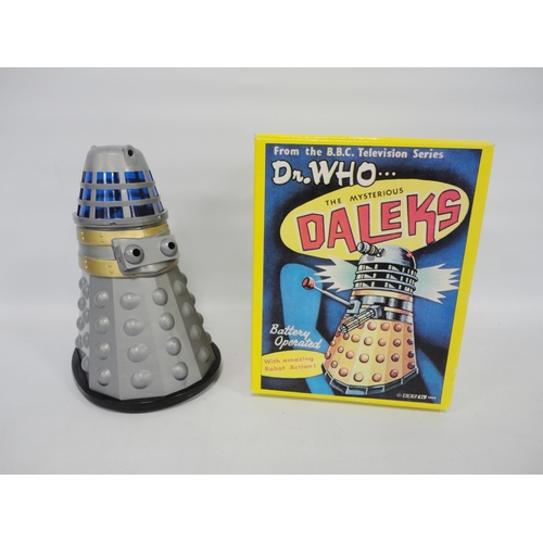 293 - Dapol 'The Mysterious Daleks' limited edition battery-operated toy from the BBC TV series 'Dr Who', ... 