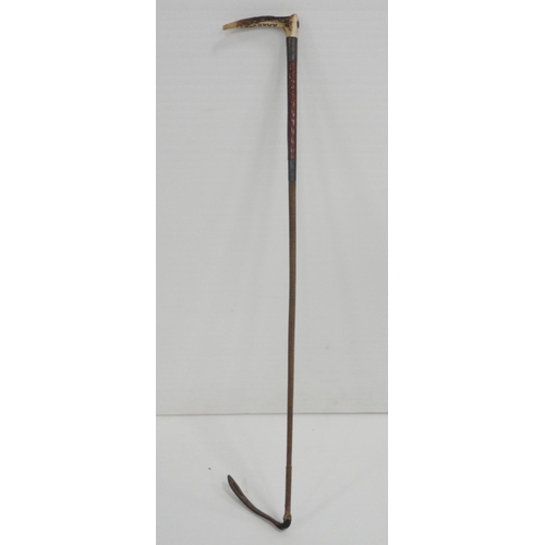 306 - Bamboo and antler-handled walking cane with graduation for measuring the height of horses, 94cm, a r... 