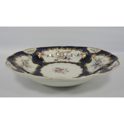 229 - Worcester second period porcelain bowl, c. late 18th century, decorated with colourful floral sprays... 