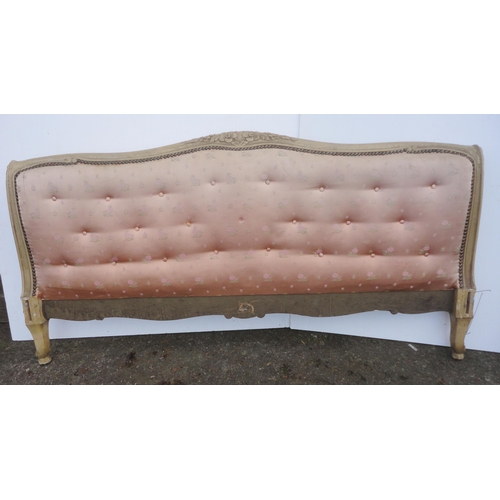 462 - French painted double bed with pink padded button back to each end, foliate appliques to the frame, ... 