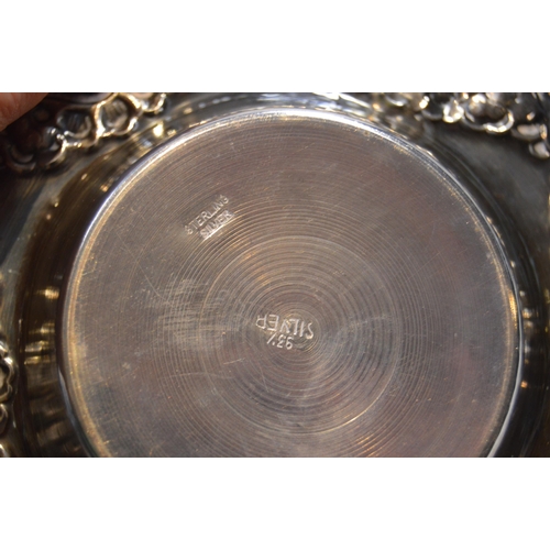 84 - Three silver bon-bon dishes (124g) and a specimen vase.  (4)