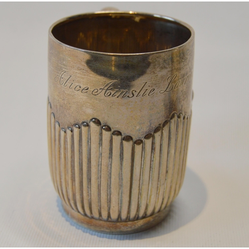 90 - Silver fluted christening mug, Birmingham 1903, and a small silver jug, 1927, 174g.