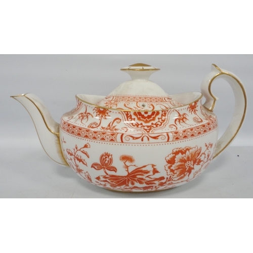 246 - Royal Crown Derby 'Red Derby Panel' pattern porcelain tureen and cover, shape no. 1236, with backsta... 