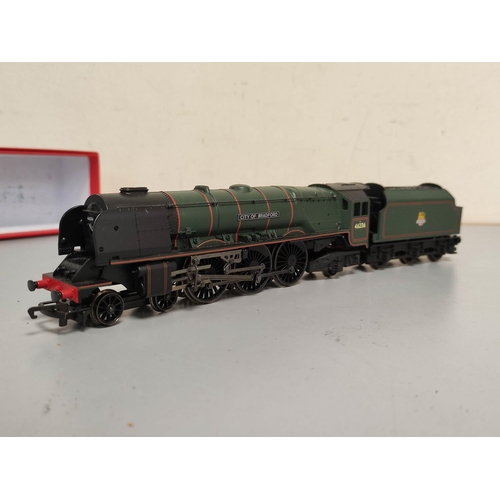 243 - Hornby Railways. Collection of 00 gauge models to include a Duchess Class 4-6-2 Loco 'City of Bradfo... 