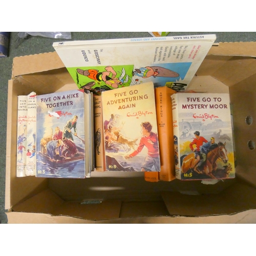 142 - BLYTON ENID.  6 Famous Five books in d.w's (some chipping & tears) incl. 1st ed. of Fi... 