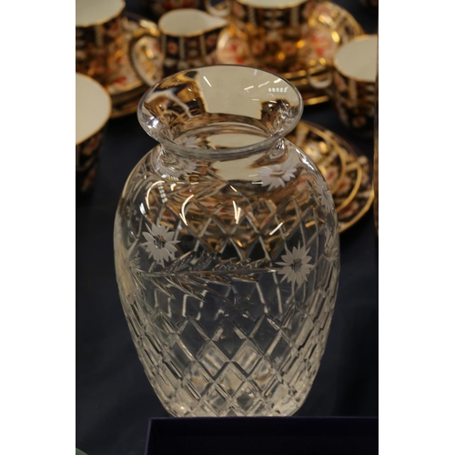 108 - Six boxed Edinburgh Crystal champagne flutes, an Edinburgh Crystal vase and a Court Crystal cut-glas... 