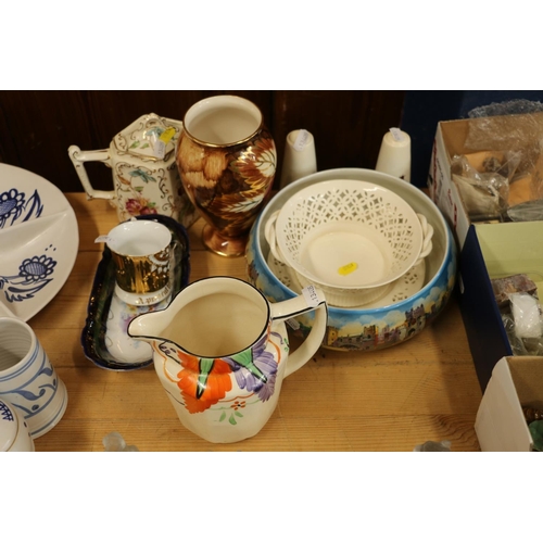 98 - Pottery to include Leeds Cream Ware basket, lustre vase, etc.