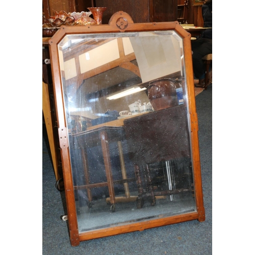 638 - Mahogany wall mirror, 86cm high.