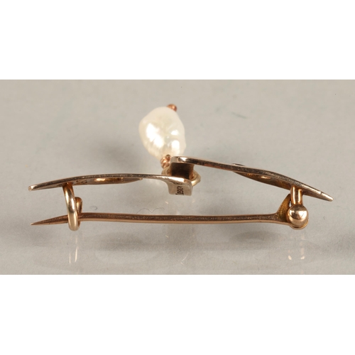 84 - Murrle Bennett 9ct yellow gold bar brooch with pearl,2.3 grams.